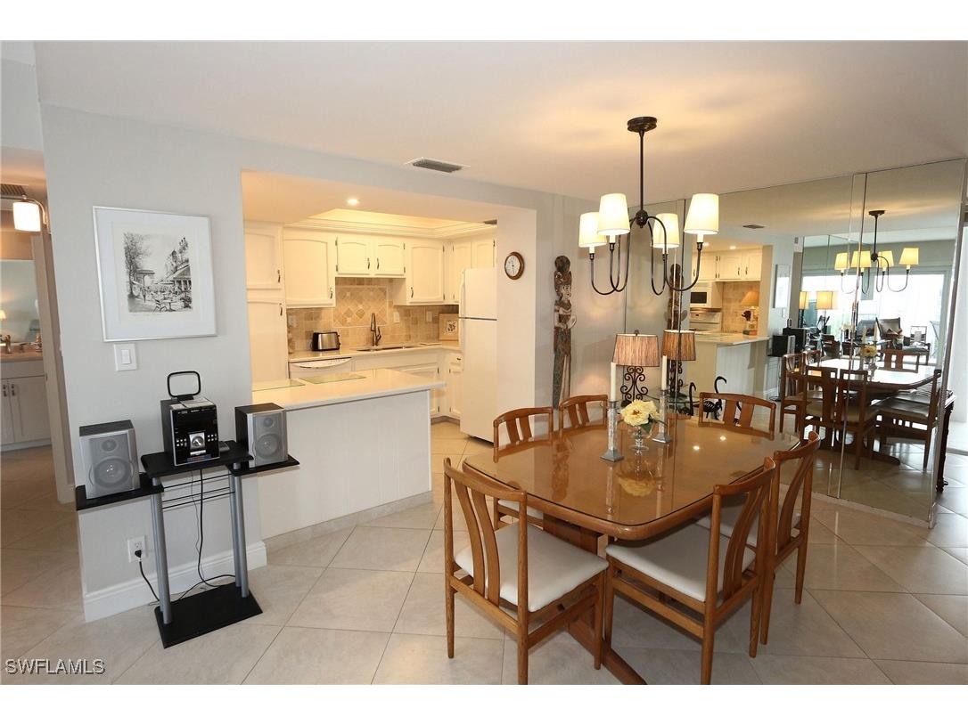 3443 Gulf Shore Boulevard N #314 Naples FL 34103 225069815 image4