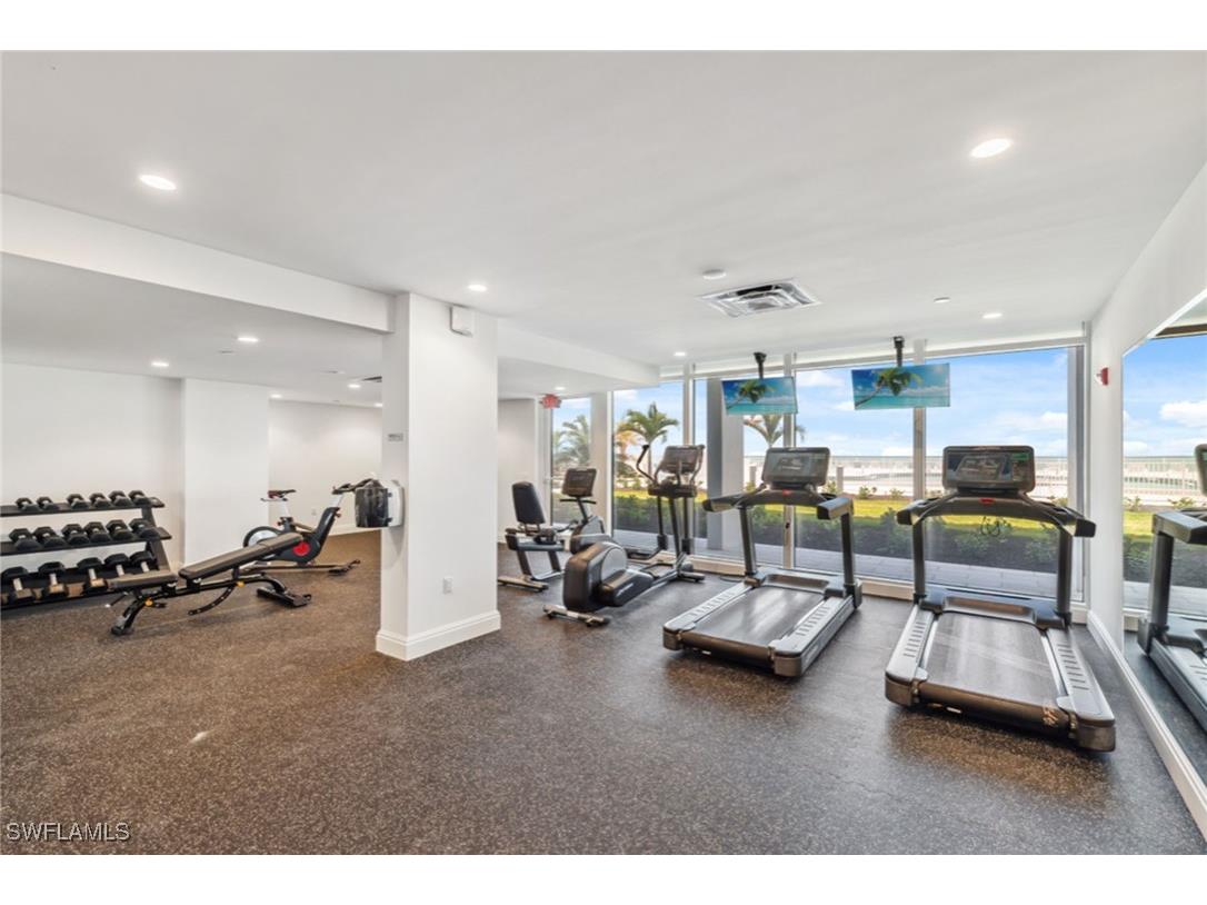 3443 Gulf Shore Boulevard N #403 Naples FL 34103 225031641 image21