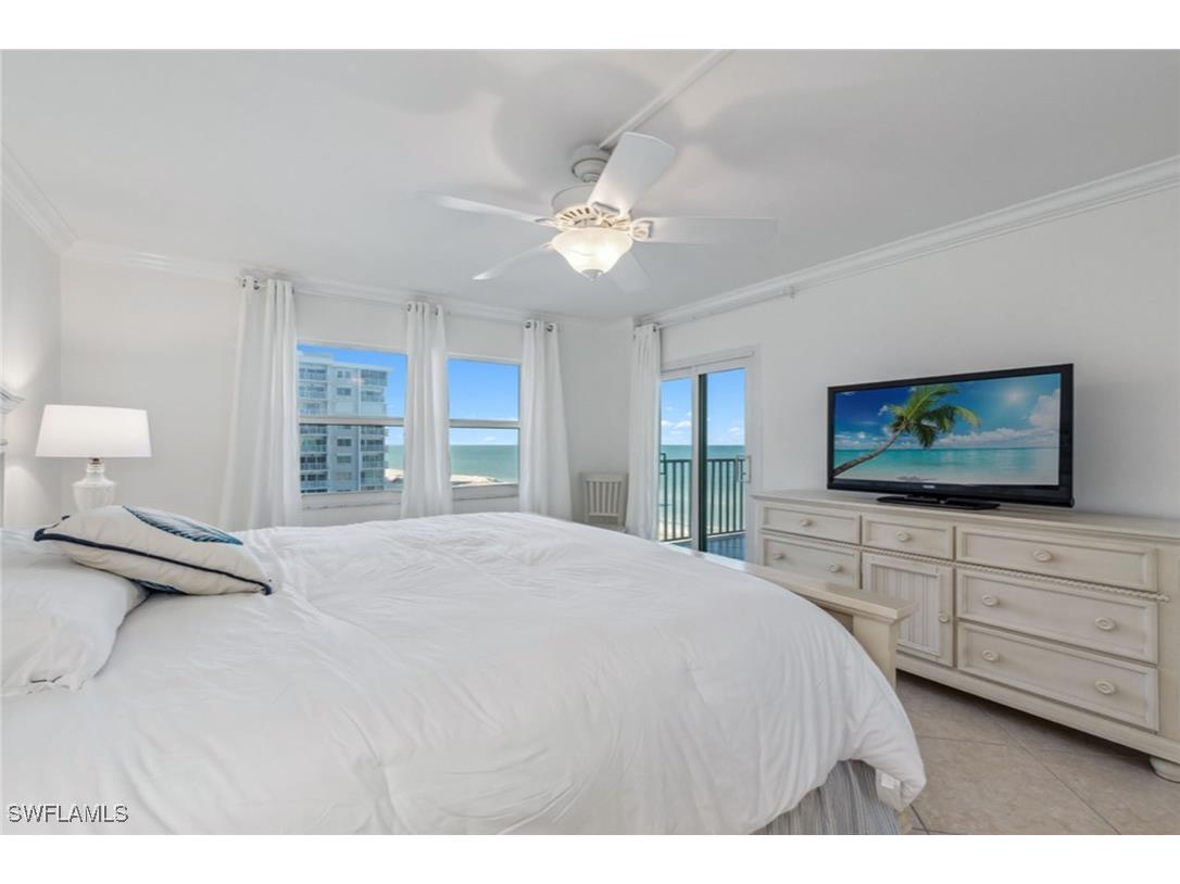 3443 Gulf Shore Boulevard N #403 Naples FL 34103 225031641 image3