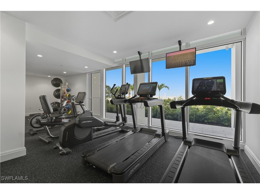 3443 Gulf Shore Boulevard N #503 Naples FL 34103 225071196 image22