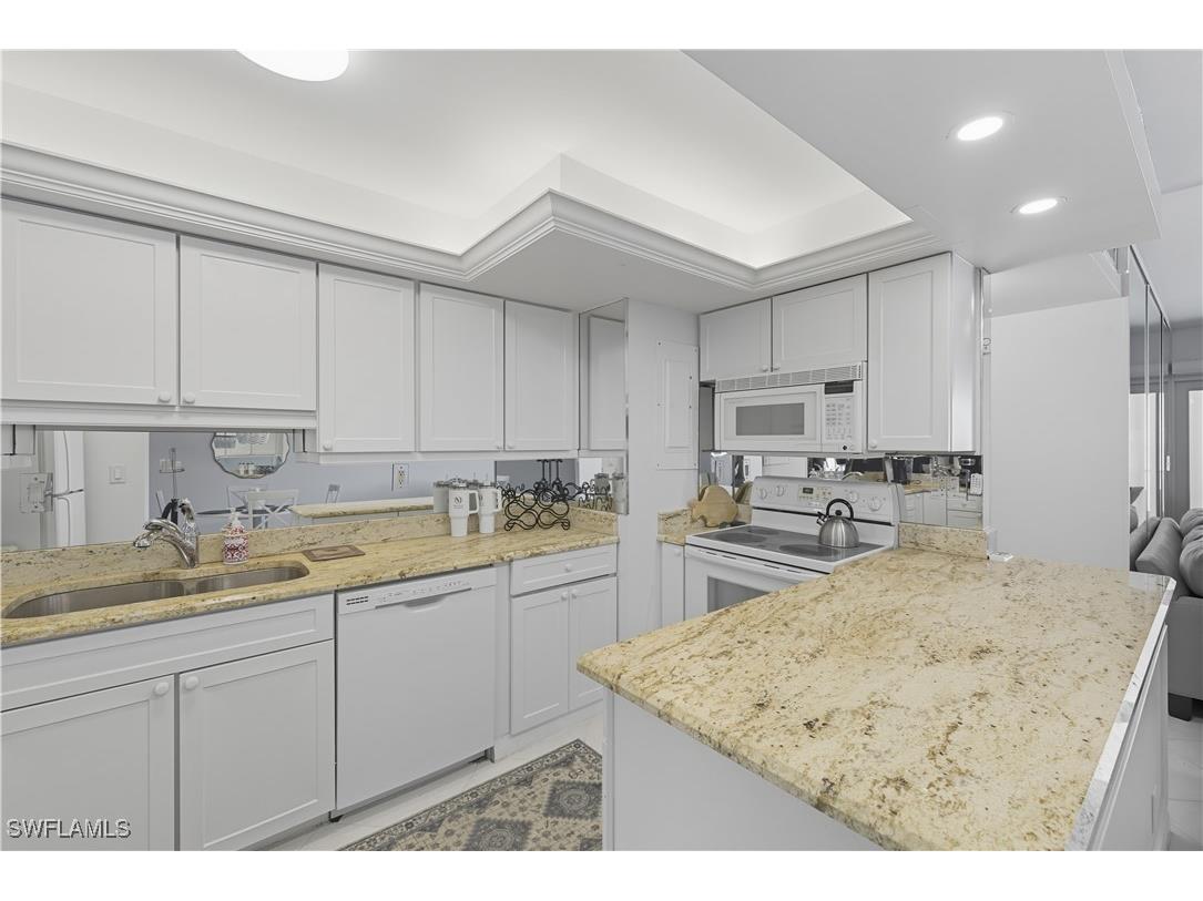 3443 Gulf Shore Boulevard N #503 Naples FL 34103 225071196 image7