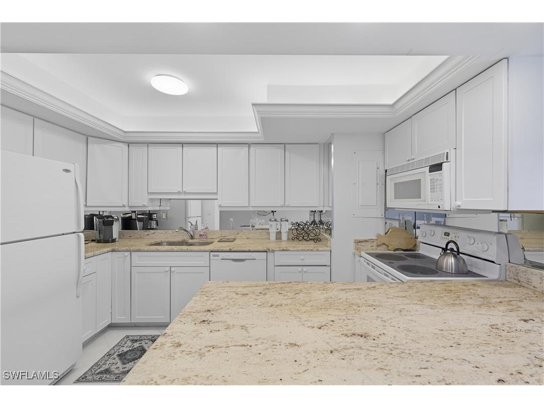3443 Gulf Shore Boulevard N #503 Naples FL 34103 225071196 image8