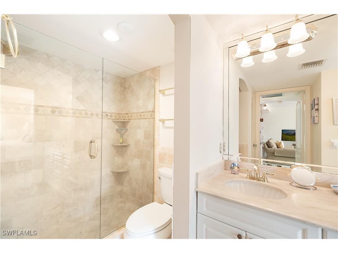 3443 Gulf Shore Boulevard N #504 Naples FL 34103 226005534 image17
