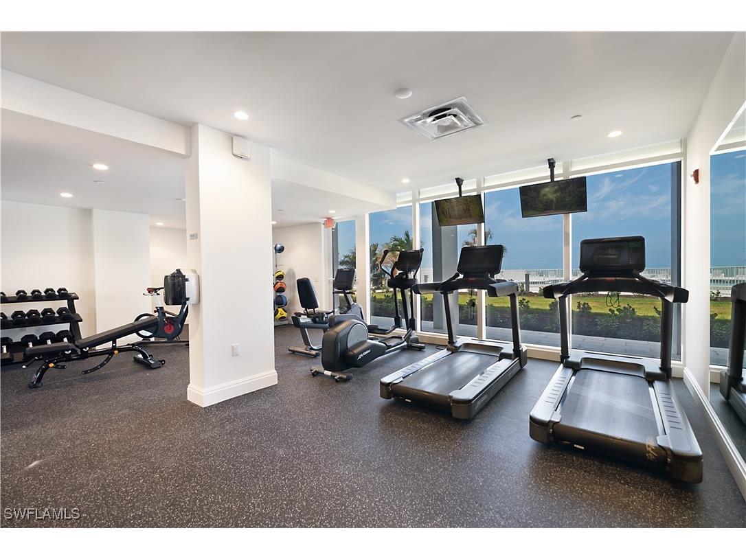 3443 Gulf Shore Boulevard N #504 Naples FL 34103 226005534 image32