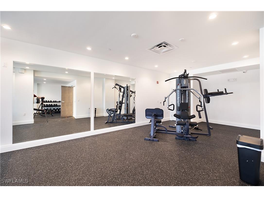 3443 Gulf Shore Boulevard N #504 Naples FL 34103 226005534 image33