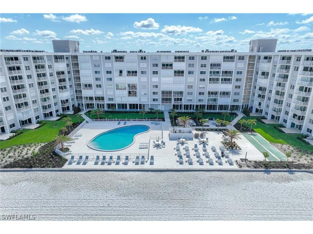3443 Gulf Shore Boulevard N #504 Naples FL 34103 226005534 image36
