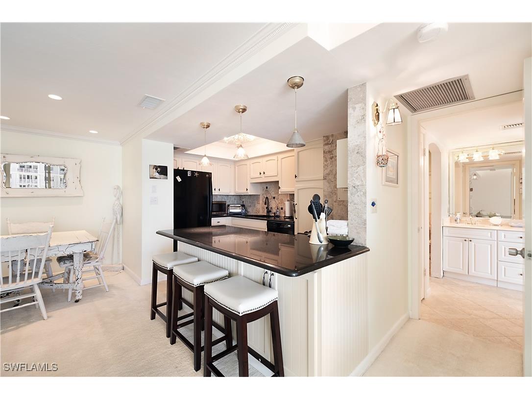 3443 Gulf Shore Boulevard N #504 Naples FL 34103 226005534 image5