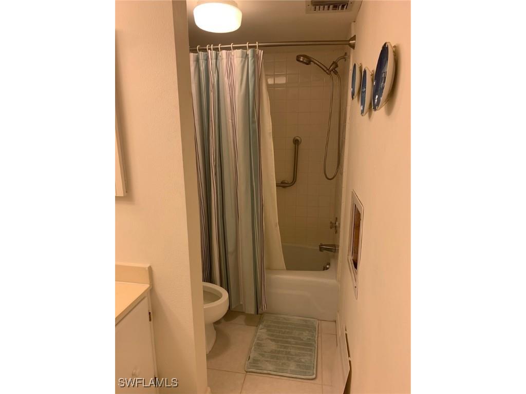 3443 Gulf Shore Boulevard N #506 Naples FL 34103 225067851 image10