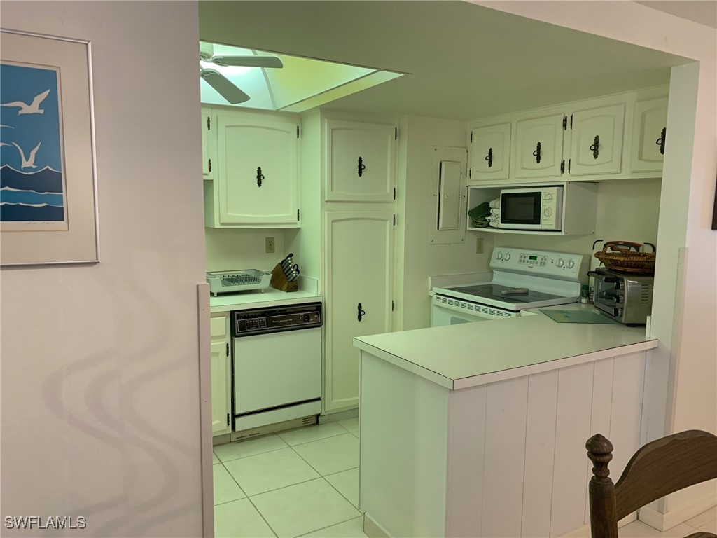 3443 Gulf Shore Boulevard N #506 Naples FL 34103 225067851 image5