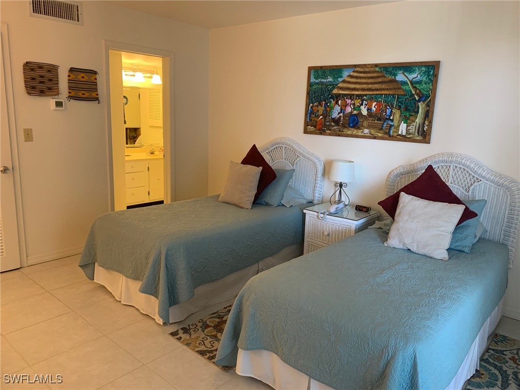 3443 Gulf Shore Boulevard N #506 Naples FL 34103 225067851 image9