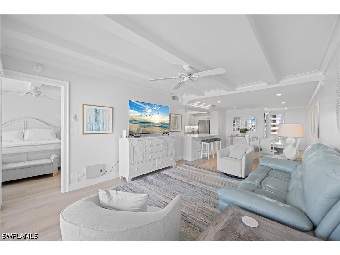 3443 Gulf Shore Boulevard N #509 Naples FL 34103 226013985 image4