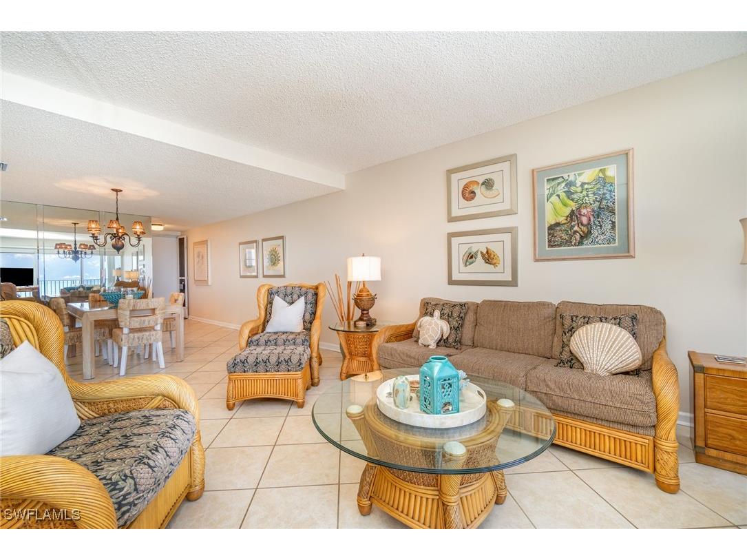 3443 Gulf Shore Boulevard N #609 Naples FL 34103 225068128 image1