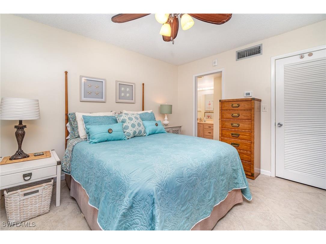 3443 Gulf Shore Boulevard N #609 Naples FL 34103 225068128 image11