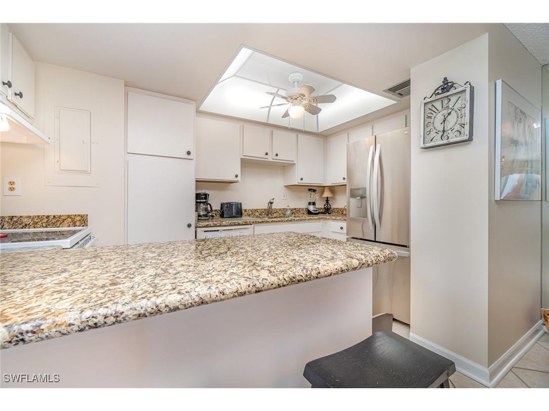 3443 Gulf Shore Boulevard N #609 Naples FL 34103 225068128 image5