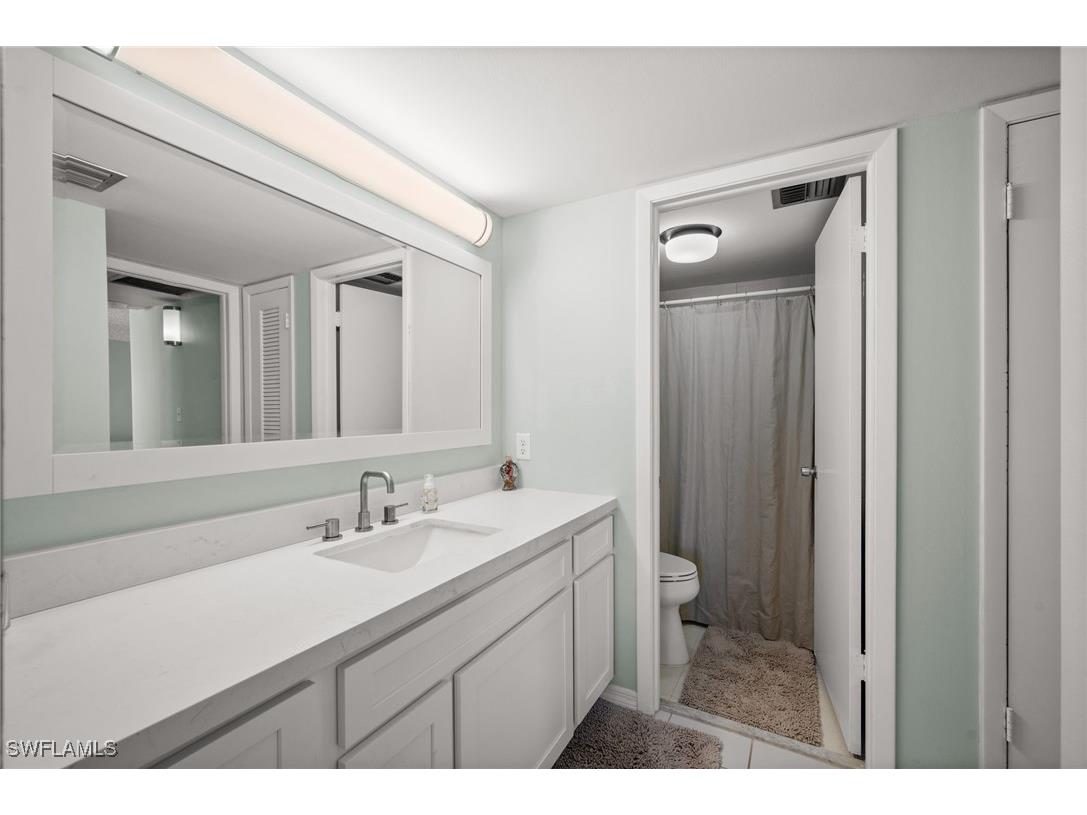  Naples FL 34103 225061939 image12