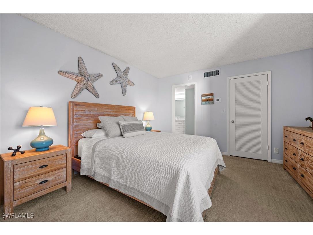  Naples FL 34103 225061939 image13