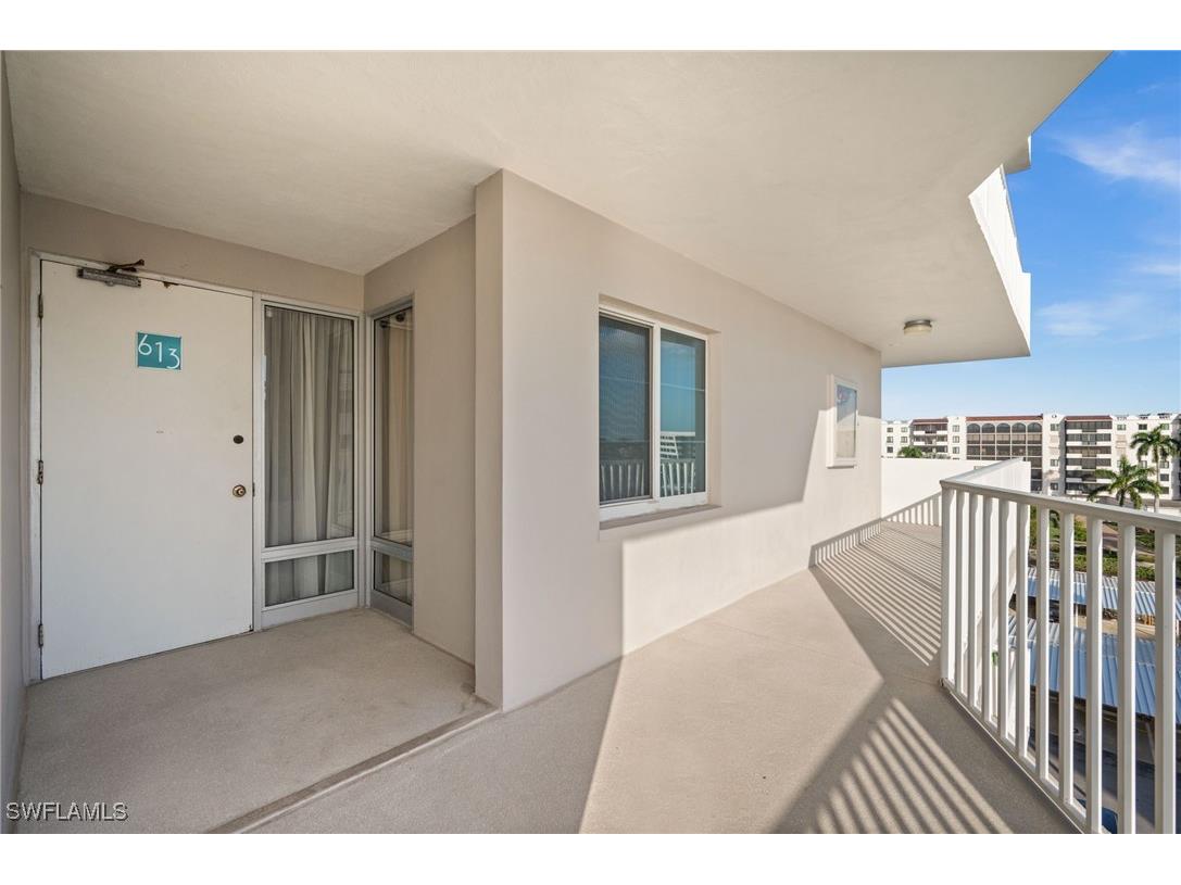  Naples FL 34103 225061939 image23
