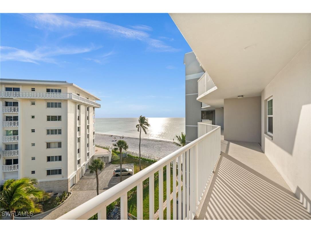  Naples FL 34103 225061939 image24