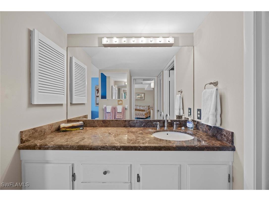 3443 Gulf Shore Boulevard N #707 Naples FL 34103 225057385 image18