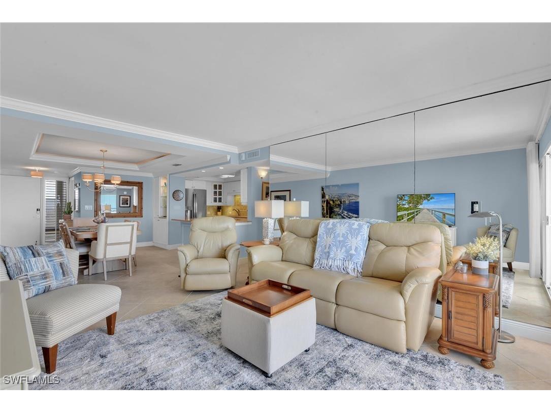 3443 Gulf Shore Boulevard N #710 Naples FL 34103 225078461 image1