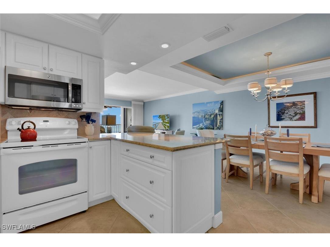 3443 Gulf Shore Boulevard N #710 Naples FL 34103 225078461 image10