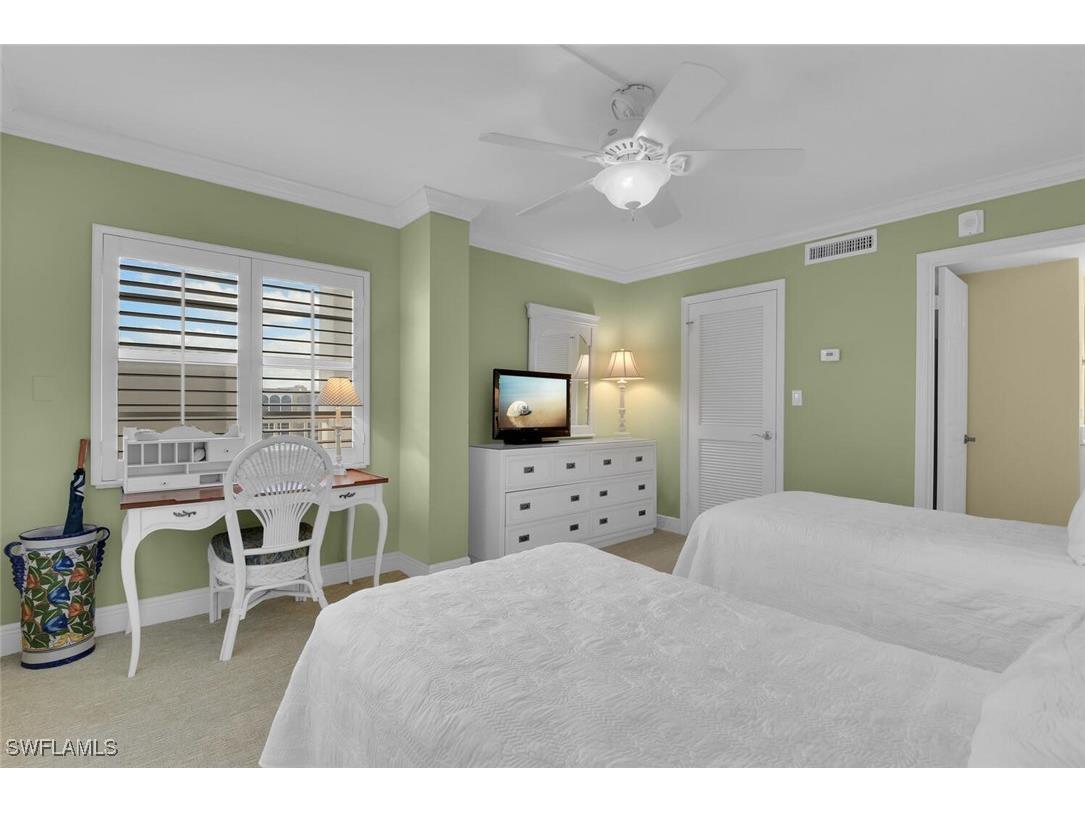 3443 Gulf Shore Boulevard N #710 Naples FL 34103 225078461 image17