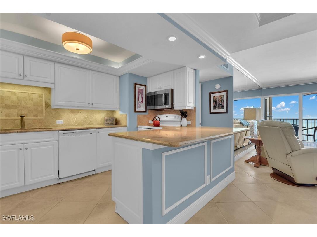 3443 Gulf Shore Boulevard N #710 Naples FL 34103 225078461 image8