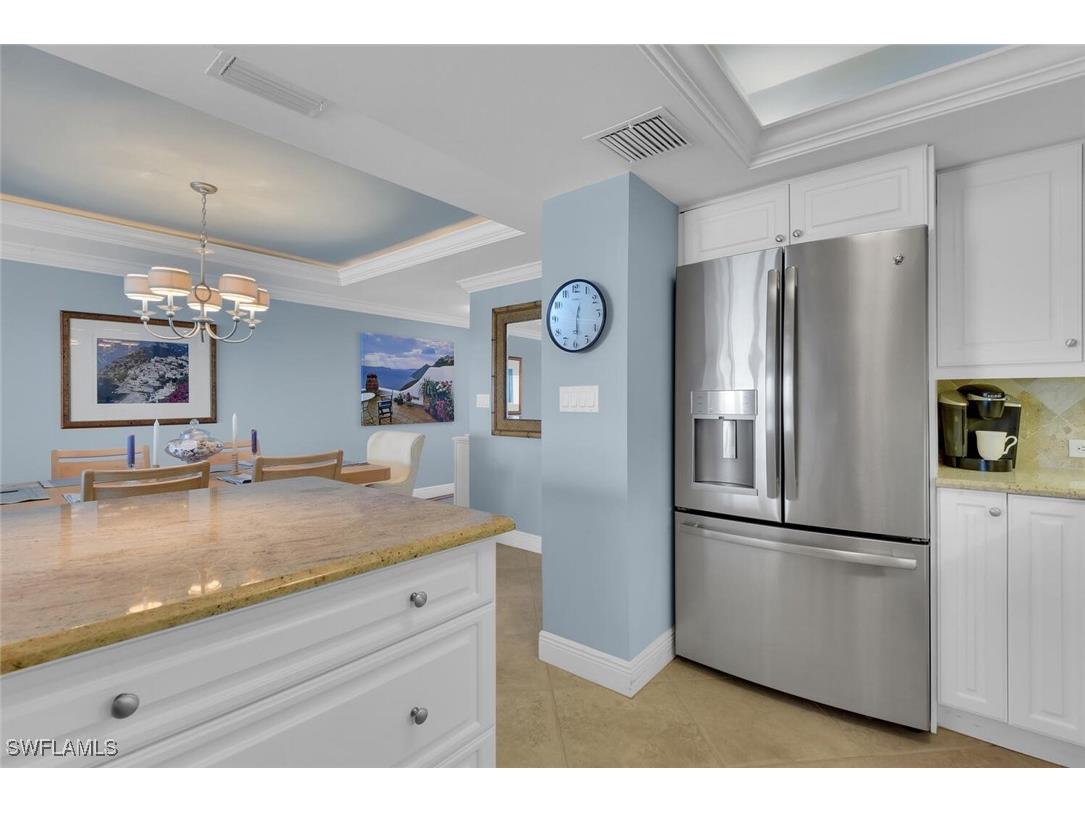 3443 Gulf Shore Boulevard N #710 Naples FL 34103 225078461 image9