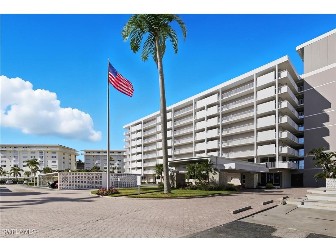 3443 Gulf Shore Boulevard N #711 Naples FL 34103 225073453 image36