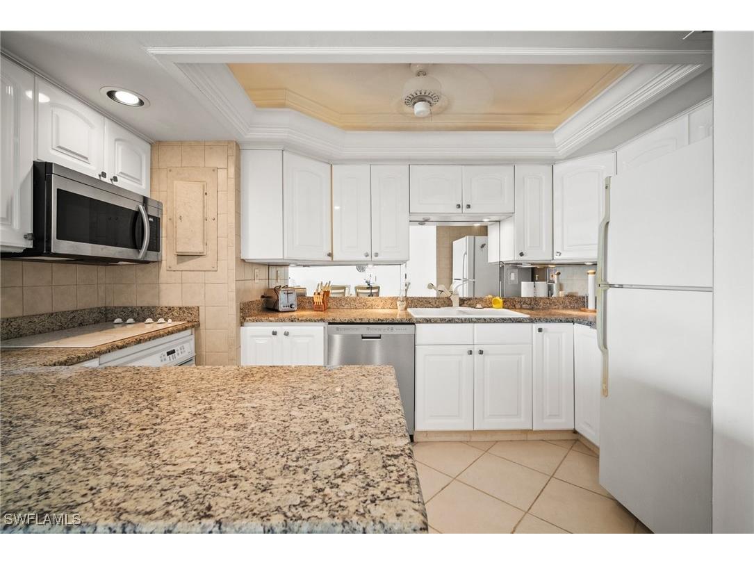3443 Gulf Shore Boulevard N #713 Naples FL 34103 226003933 image9