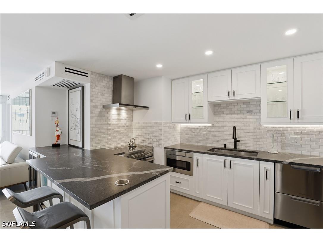 3443 Gulf Shore Boulevard N #714 Naples FL 34103 226021375 image11