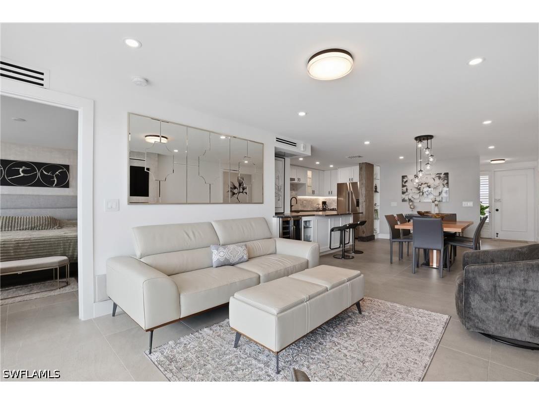 3443 Gulf Shore Boulevard N #714 Naples FL 34103 226021375 image5
