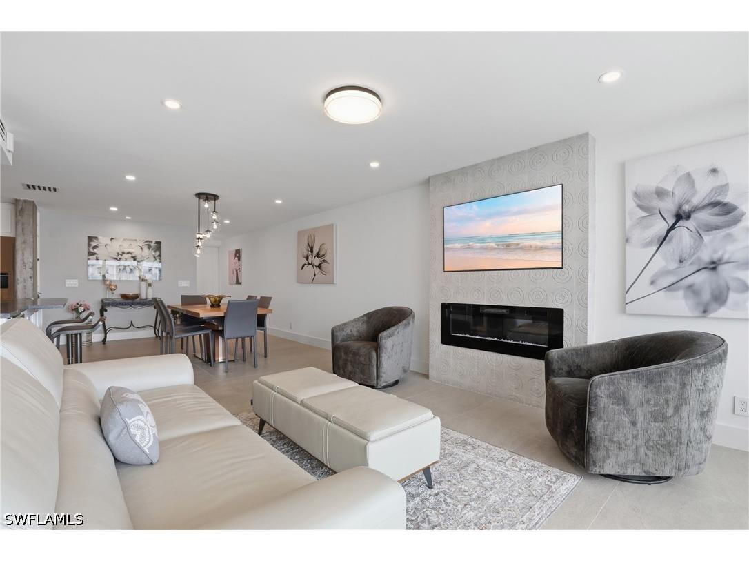 3443 Gulf Shore Boulevard N #714 Naples FL 34103 226021375 image6