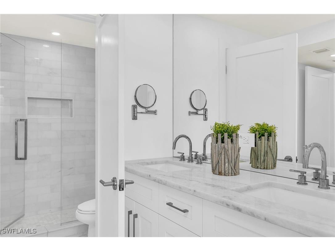 3443 Gulf Shore Boulevard N #803 Naples FL 34103 225076727 image18