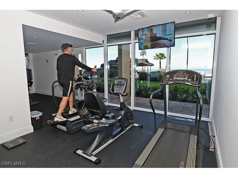 3443 Gulf Shore Boulevard N #804 Naples FL 34103 225068835 image20