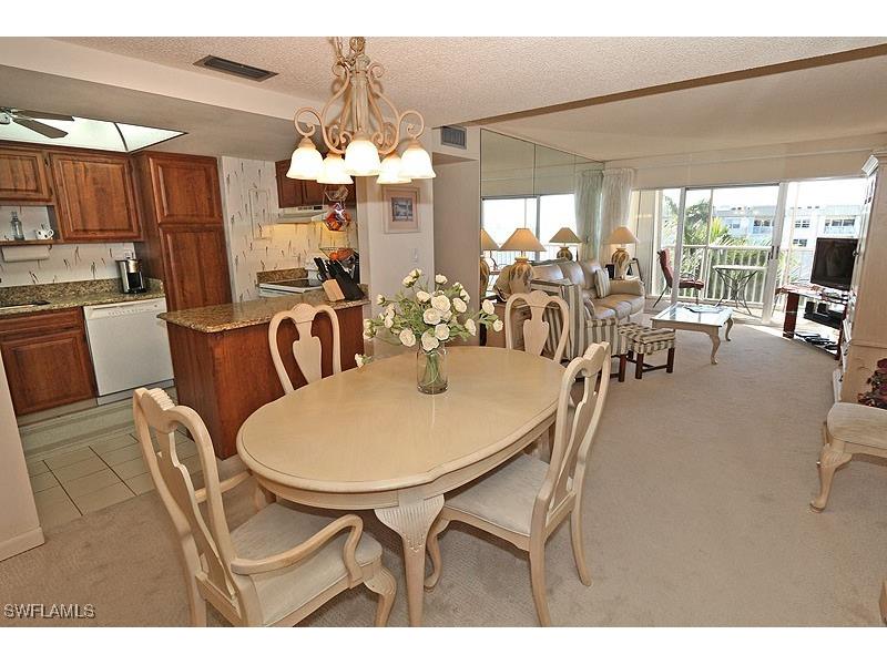 3443 Gulf Shore Boulevard N #804 Naples FL 34103 225068835 image6