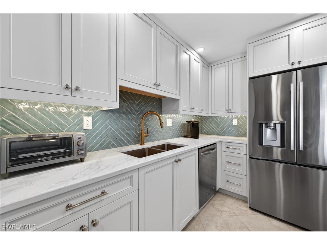 3443 Gulf Shore Boulevard N #809 Naples FL 34103 226011646 image12