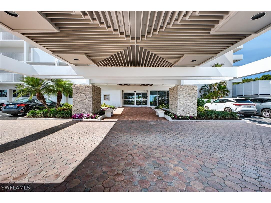 3443 Gulf Shore Boulevard N #809 Naples FL 34103 226011646 image34