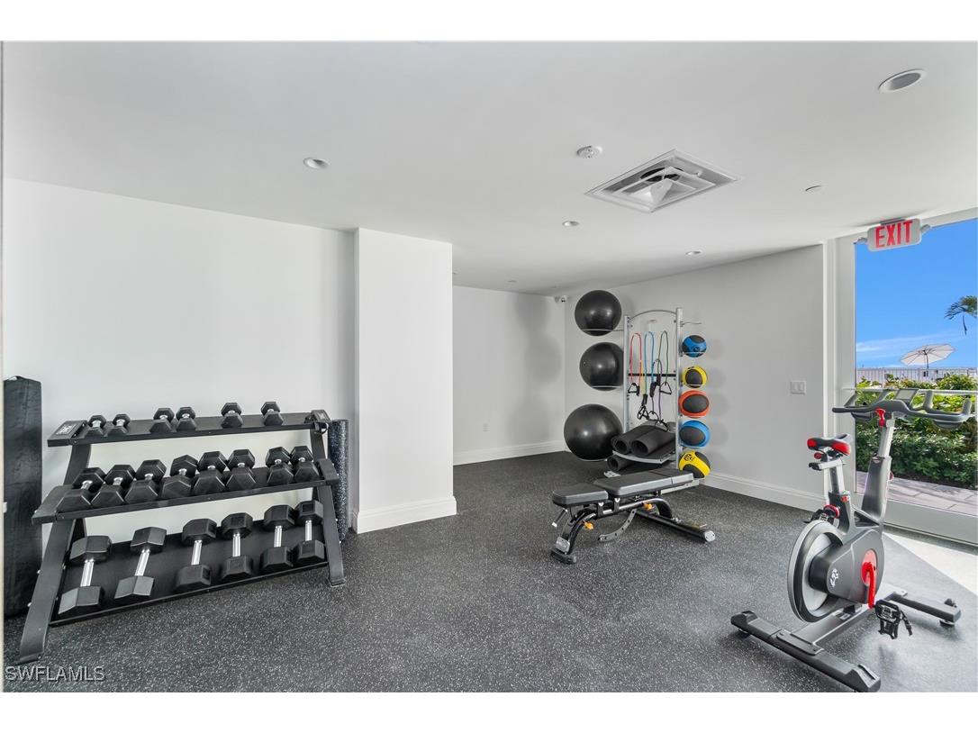 3443 Gulf Shore Boulevard N #812 Naples FL 34103 225071741 image17