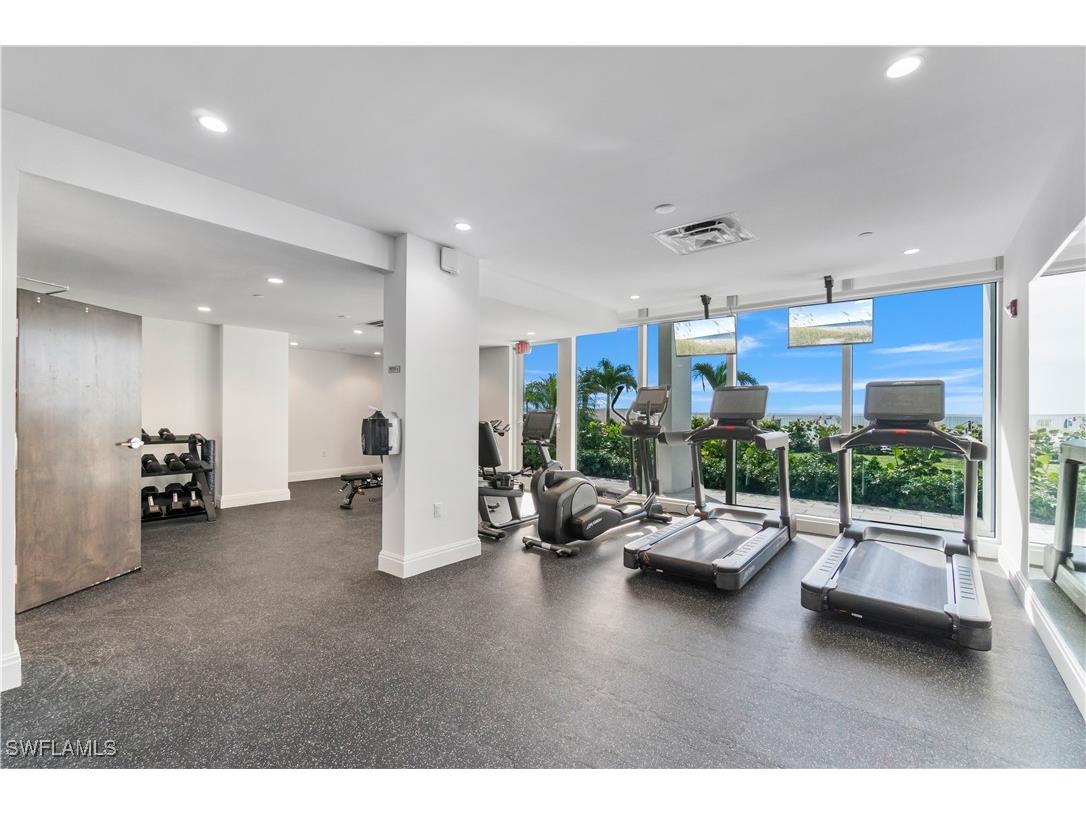 3443 Gulf Shore Boulevard N #812 Naples FL 34103 225071741 image18