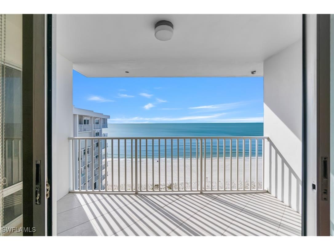 3443 Gulf Shore Boulevard N #812 Naples FL 34103 225071741 image5