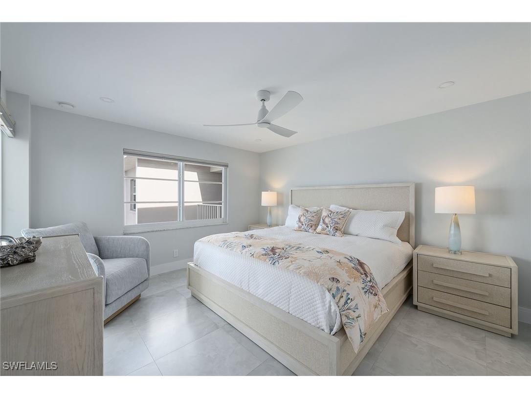 3443 Gulf Shore Boulevard N #813 Naples FL 34103 225068688 image11