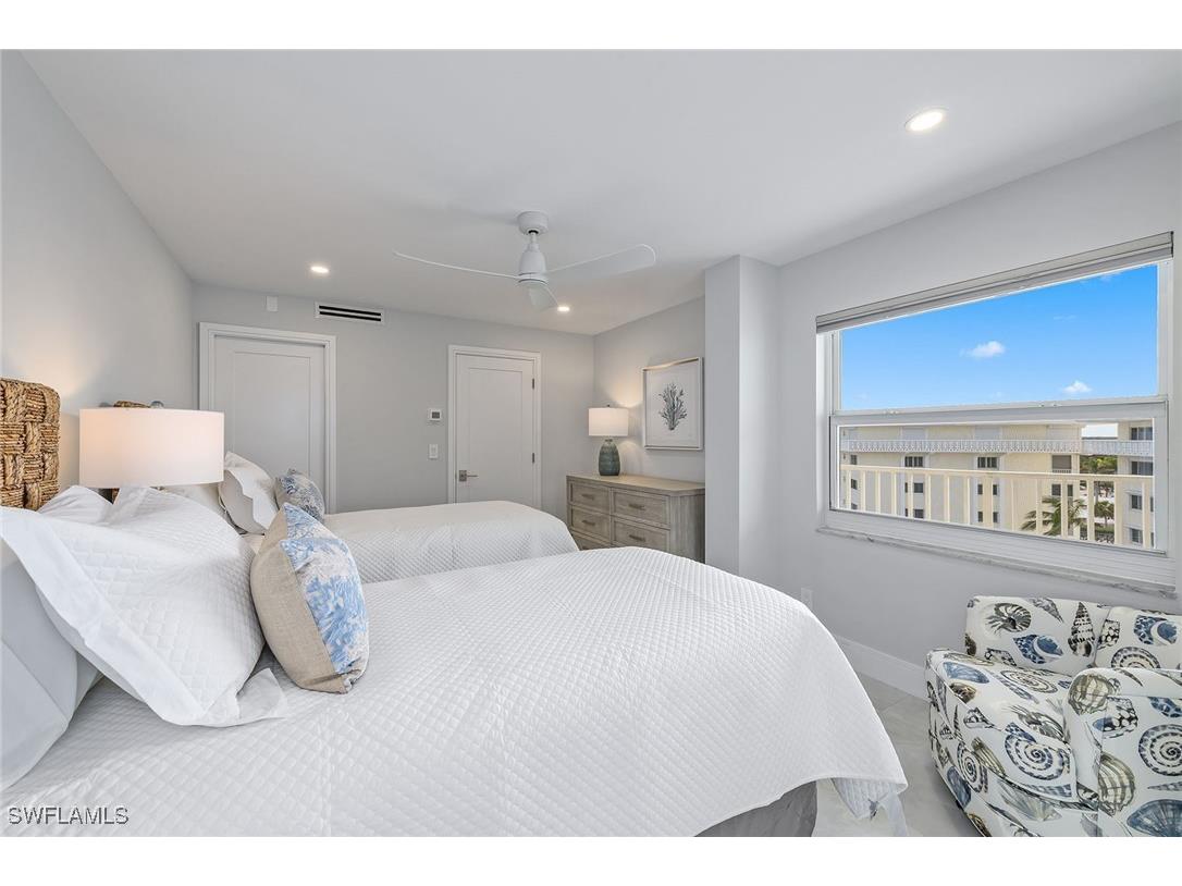 3443 Gulf Shore Boulevard N #813 Naples FL 34103 225068688 image13