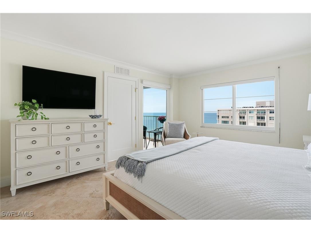 3443 Gulf Shore Boulevard N #814 Naples FL 34103 225077717 image25