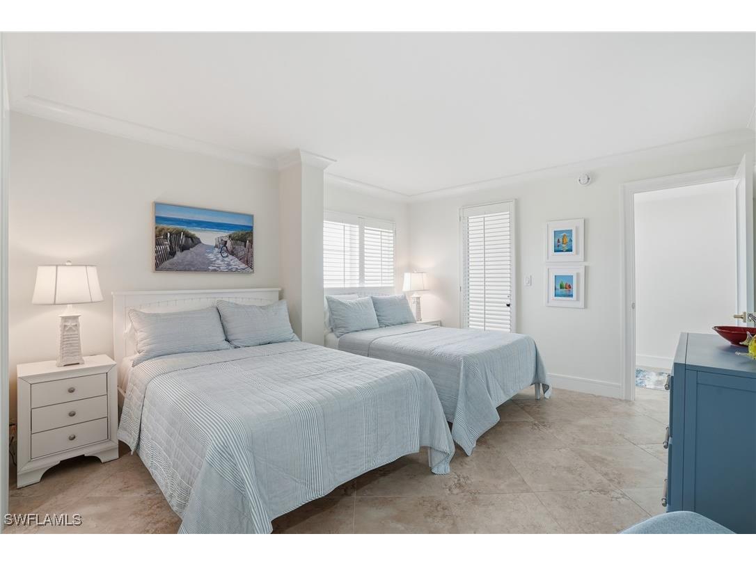 3443 Gulf Shore Boulevard N #814 Naples FL 34103 225077717 image29