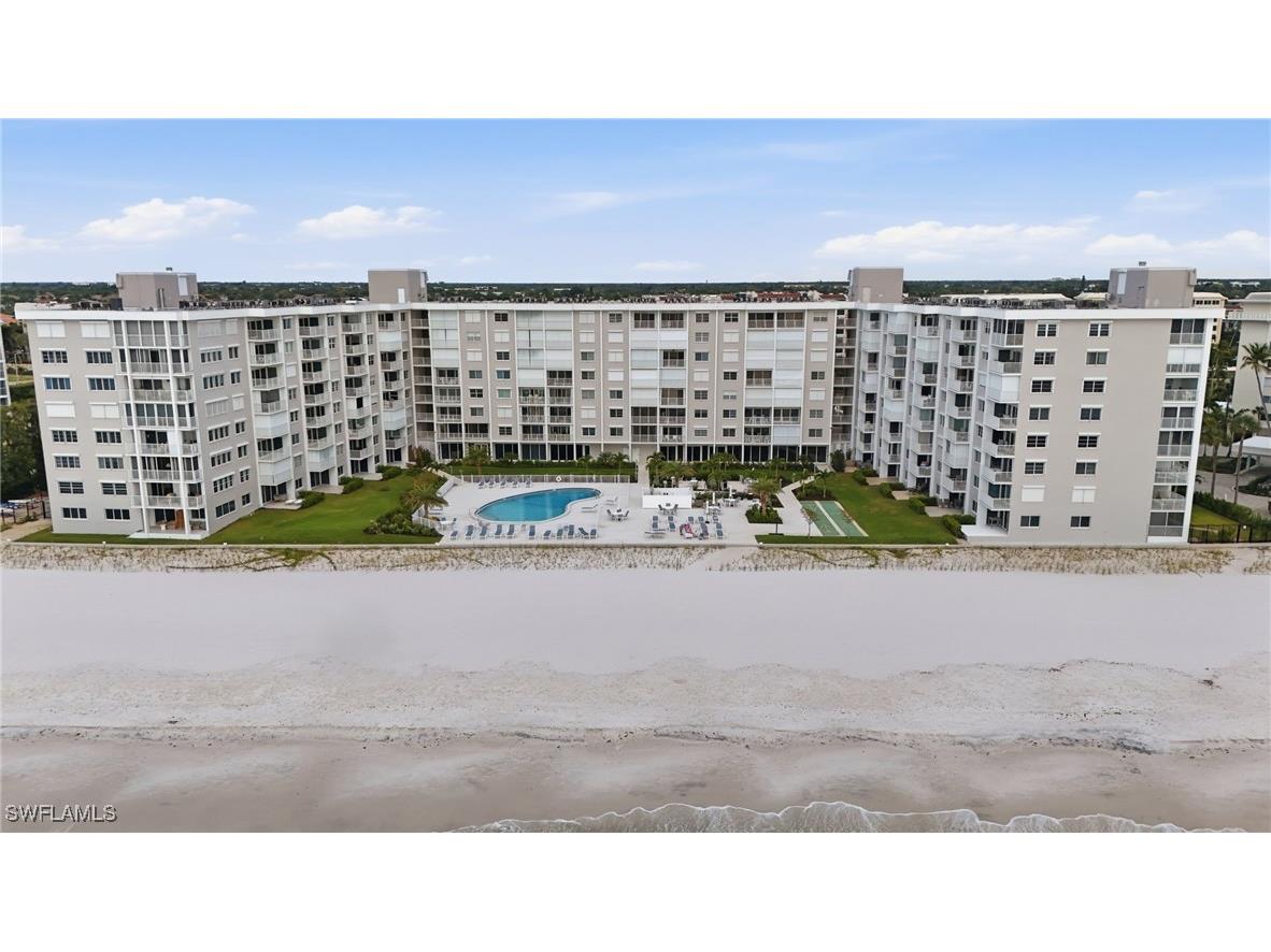 3443 Gulf Shore Boulevard N #814 Naples FL 34103 225077717 image38