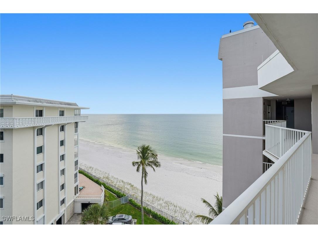 3443 Gulf Shore Boulevard N #814 Naples FL 34103 225077717 image9