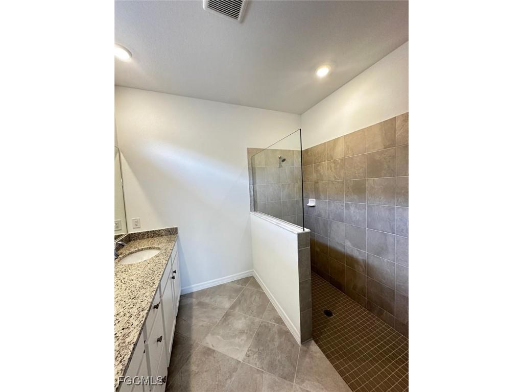 15004 Palamos Circle Fort Myers FL 33905 2025017260 image7