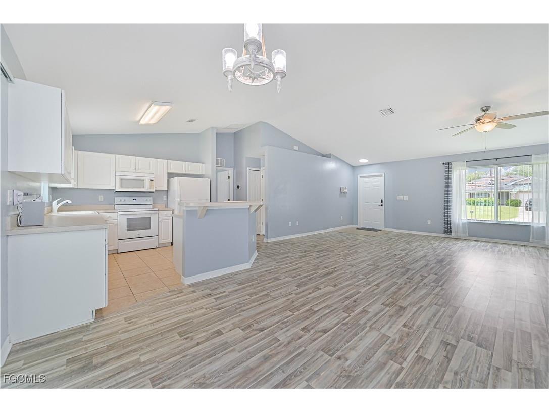 3445 NE 8th Place Cape Coral FL 33909 2025021151 image10