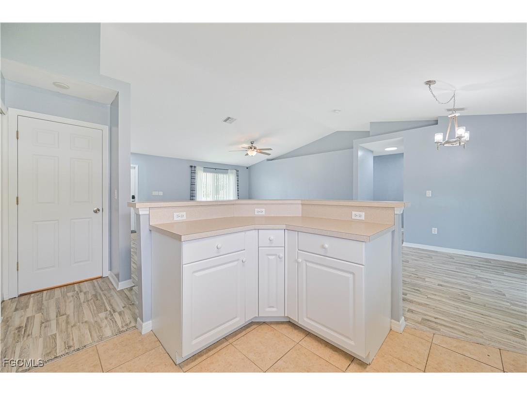 3445 NE 8th Place Cape Coral FL 33909 2025021151 image12